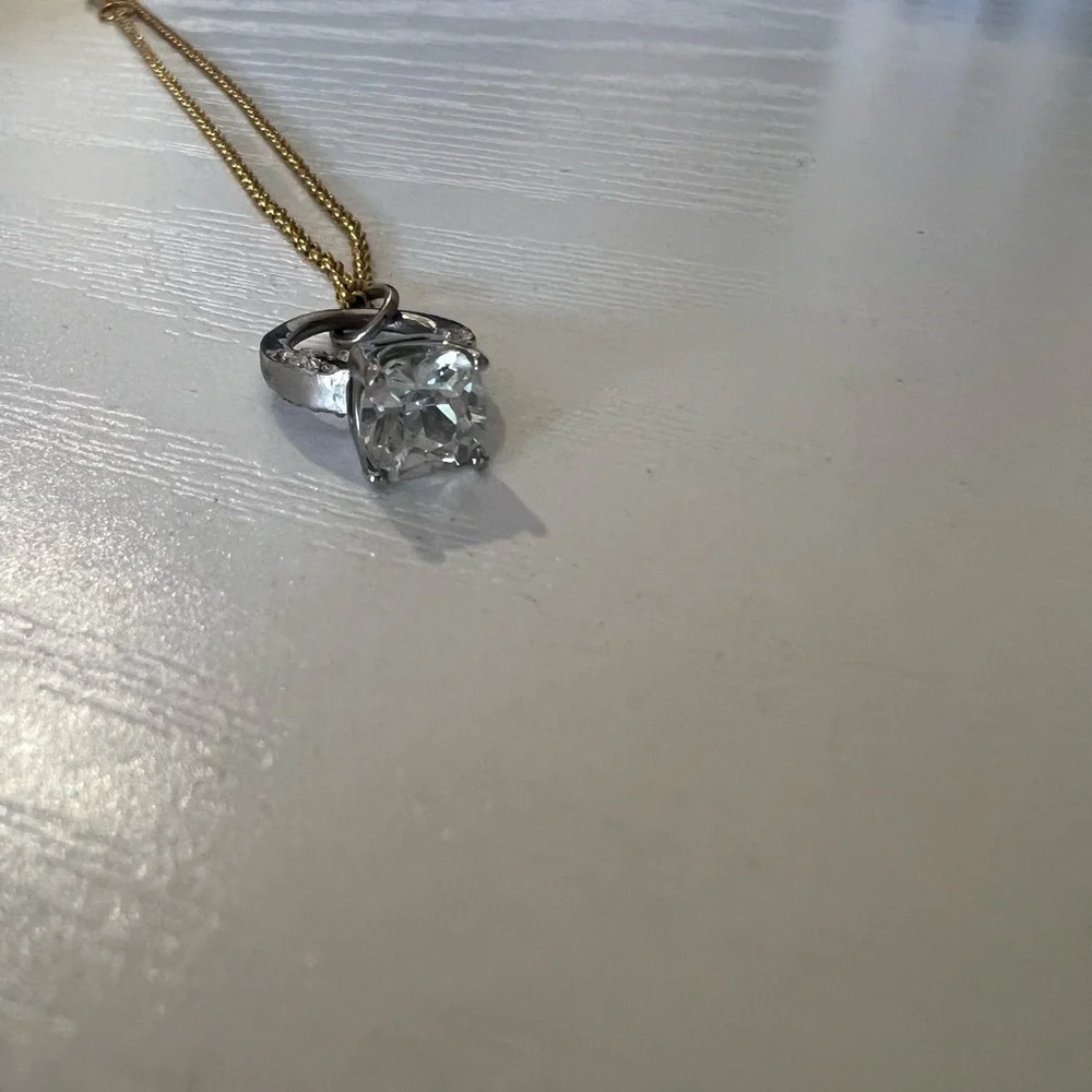 🎀Juicy Couture Engagement Ring Pendant Necklace - Picture 2 of 4